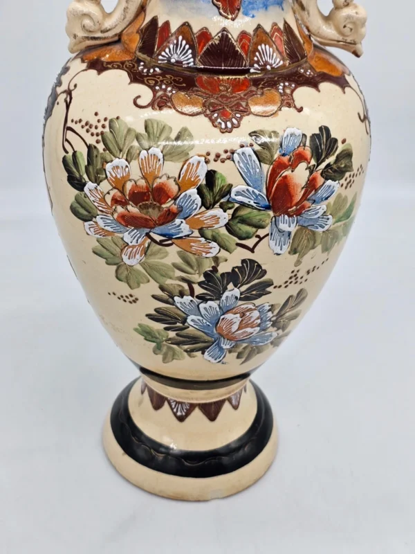 Duży Chiński wazon ceramiczny – ręcznie malowany, reliefowy, unikatowy