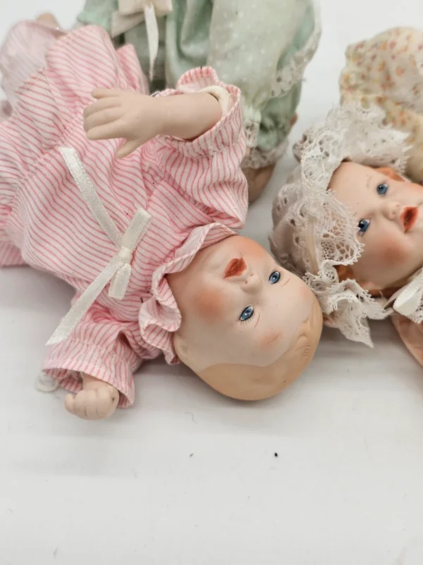 Zestaw porcelanowych lalek kolekcjonerskich Yolanda Dolls – unikatowe rękodzieło