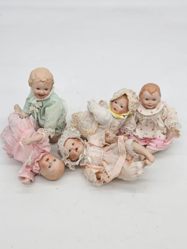 Zestaw porcelanowych lalek kolekcjonerskich Yolanda Dolls – unikatowe rękodzieło