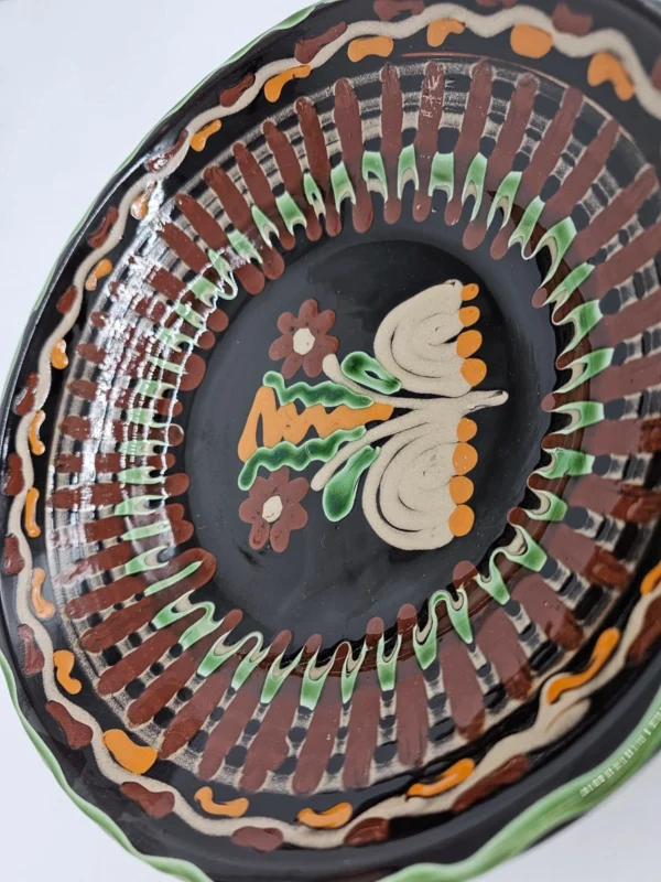Ręcznie malowany talerz ceramiczny o średnicy 27,5 cm
