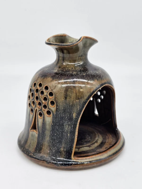 Ceramiczny kominek do aromaterapii / świecznik ażurowy – rękodzieło
