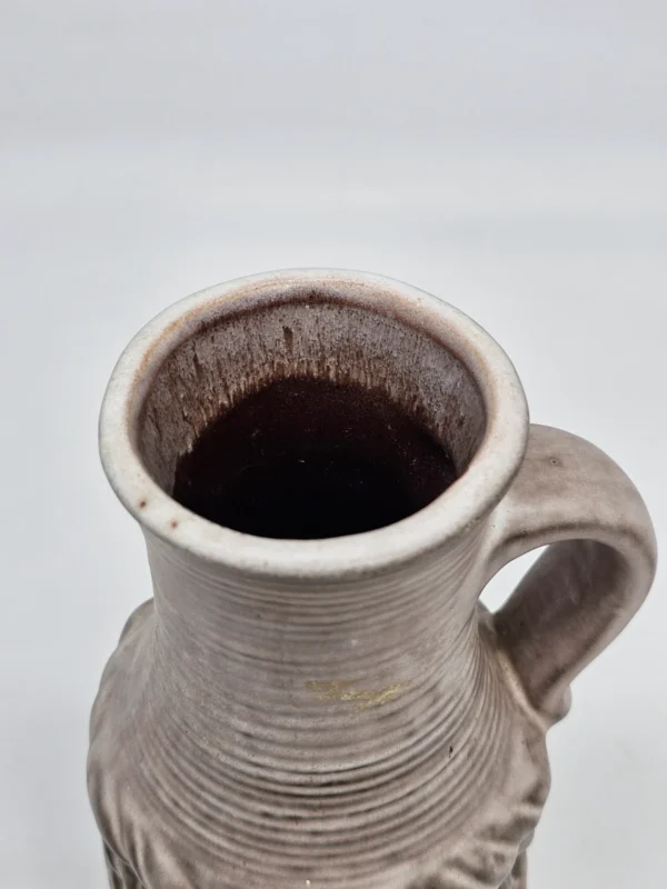 Wazon ceramiczny z uchwytem – styl vintage, faktura sznura