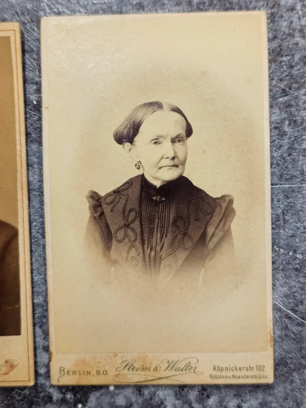 Zestaw 3 fotografii typu Carte de visite z Berlina (ok. 1870–1900)