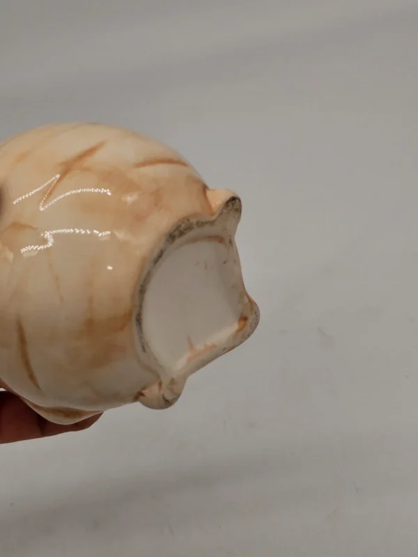 Ceramiczny pojemnik ręcznie robiony – uroczy warzywniak z uśmiechem, 12 cm