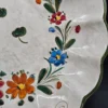 Ręcznie malowana ceramiczna misa dekoracyjna 41 cm – wzór kwiatowy, do powieszenia