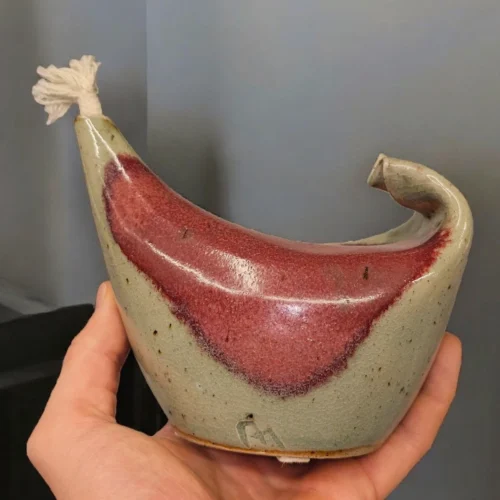 Ceramiczna lampa naftowa, sygnowana, rękodzieło artystyczne, 15×16 cm