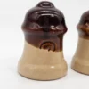 Ceramiczne solniczka i pieprzniczka w stylu rustykalnym – brązowo-beżowe, 8 cm