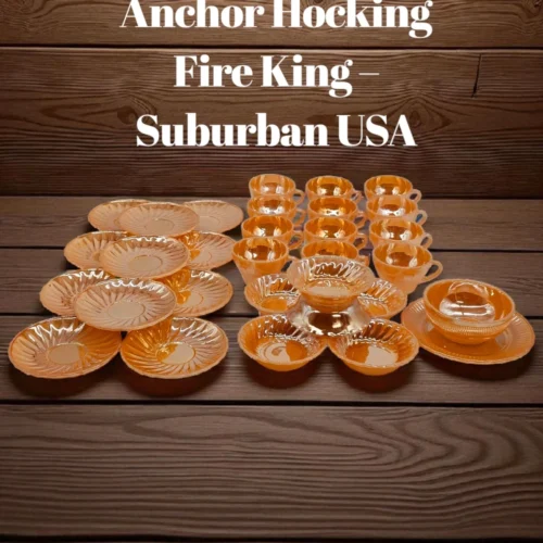 Duży zestaw Anchor Hocking Fire King USA, lata 50./60 szkło iryzowane Suburbia