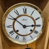 Zegar ścienny Hermle z mechanizmem bijącym sprawny, retro styl