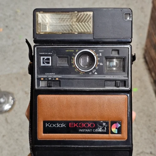 Aparat natychmiastowy Kodak EK300 – Made in USA – vintage retro