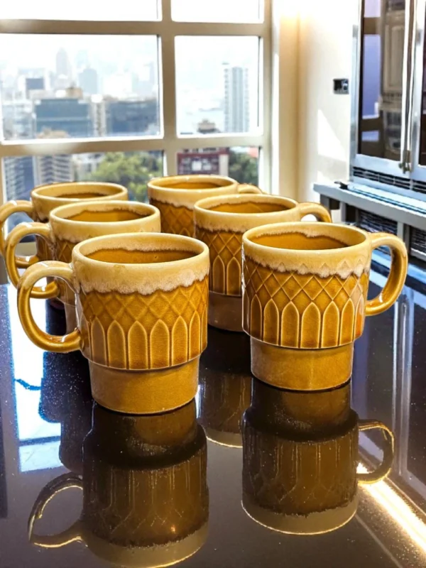 Zestaw 6 japońskich kubków ceramicznych – vintage