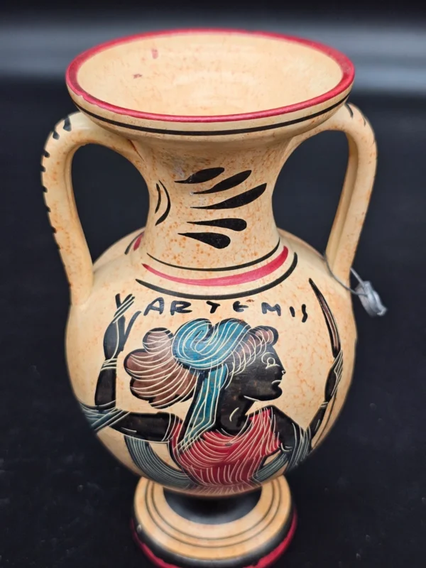 🏺 Ręcznie malowana grecka amfora dekoracyjna – Artemis & Athena, 18 cm, hand made