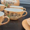 Komplet japońskiej porcelany – 21-elementowy zestaw herbaciano-kawowy z motywem gejszy, 6-osobowy
