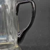 Ręcznie wykonany dzban szklany z czarnym uchem i dekoracją – 2L, unikat hand made