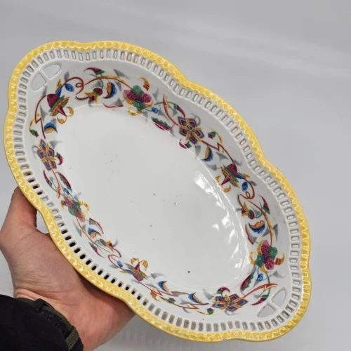 Owalna misa Schumann Bavaria – porcelana bawarska, ręcznie zdobiona, ażurowy brzeg
