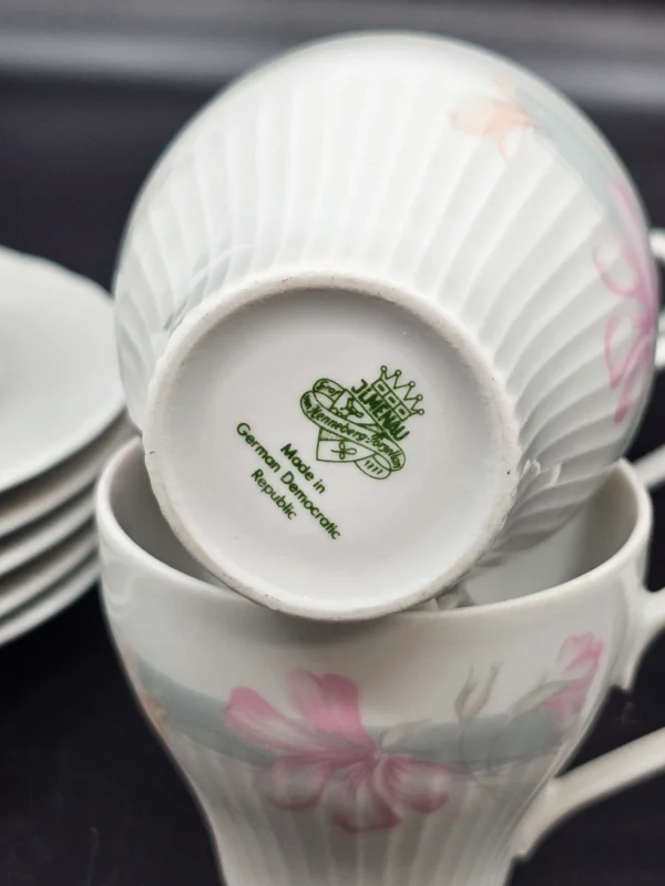 Porcelanowy serwis kawowy Jlmenau Graf von Henneberg – Nrd, lata 70/80. 6 osób