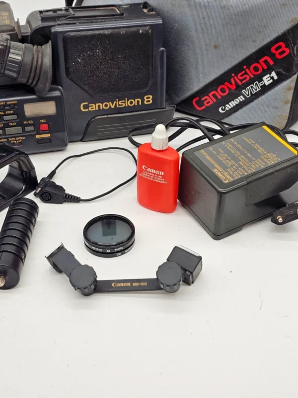 Kamera Canon Canovision 8 VM-E1N – komplet z akcesoriami, stan nieznany