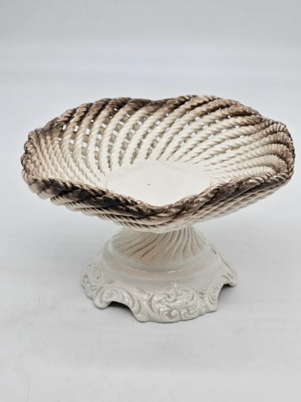 Włoska misa porcelanowa na nodze – ażurowa plecionka, Made in Italy, 18×10 cm