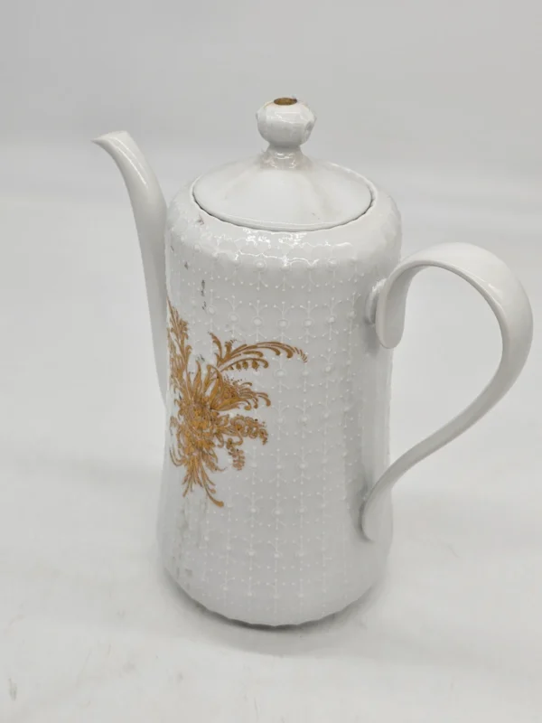 Dzbanek porcelanowy Tirschenreuth Germany – biały ze złotym ornamentem, 23 cm