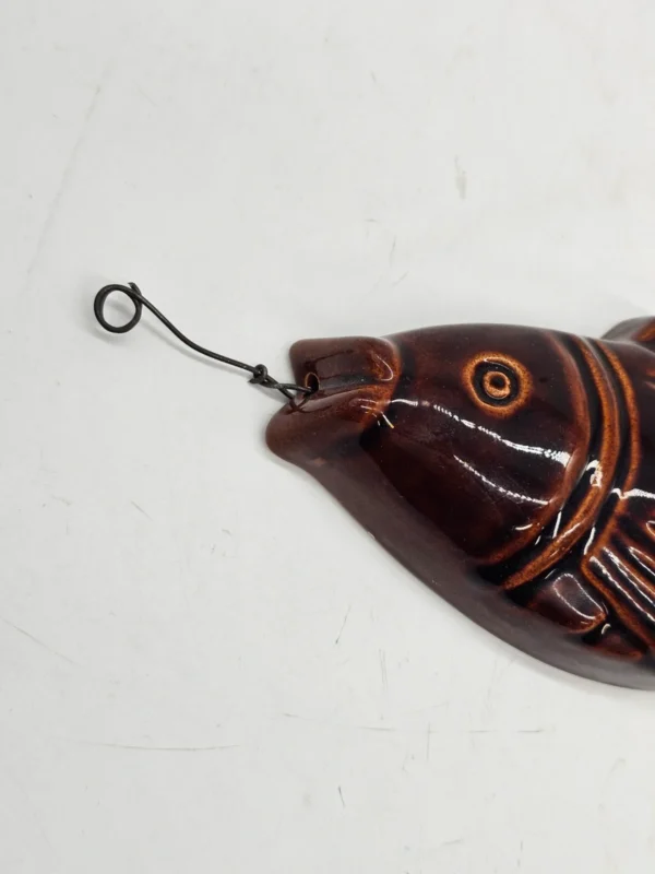 Ceramiczna forma w kształcie ryby – brązowa glazura, 25 cm