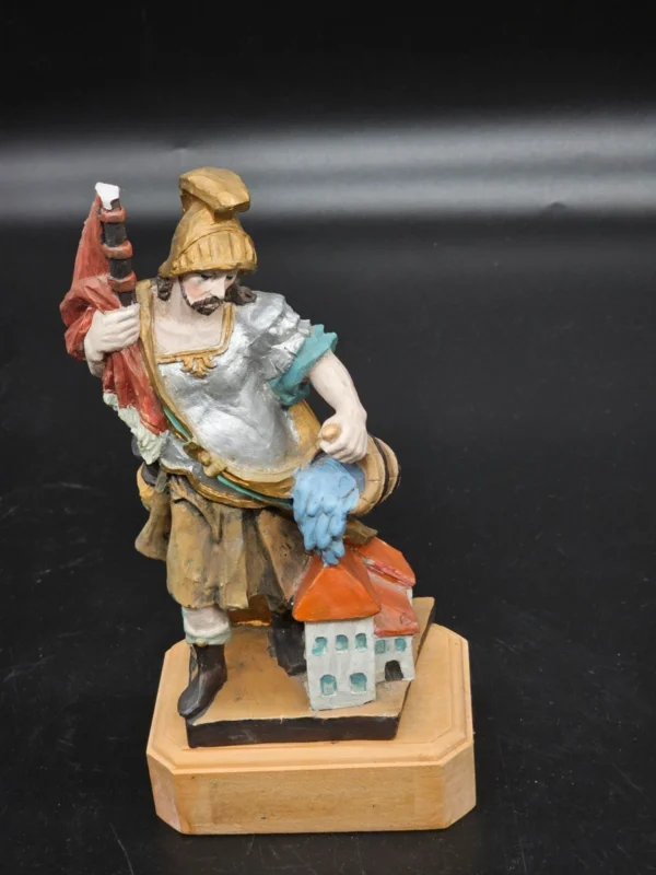 Figura św. Floriana – Günther Schössl, Niemcy, 22 cm, drewno i gips, Dickwald