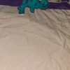 Koszulka A Bathing Ape (BAPE) różowa z fioletowo-turkusowym nadrukiem, rozmiar L