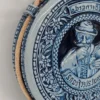 Duża, ozdobna manierka ceramiczna w odcieniach błękitu