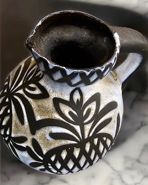 Dzban ceramiczny w stylu etnicznym