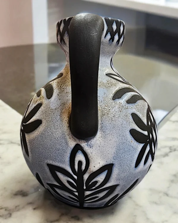 Dzban ceramiczny w stylu etnicznym