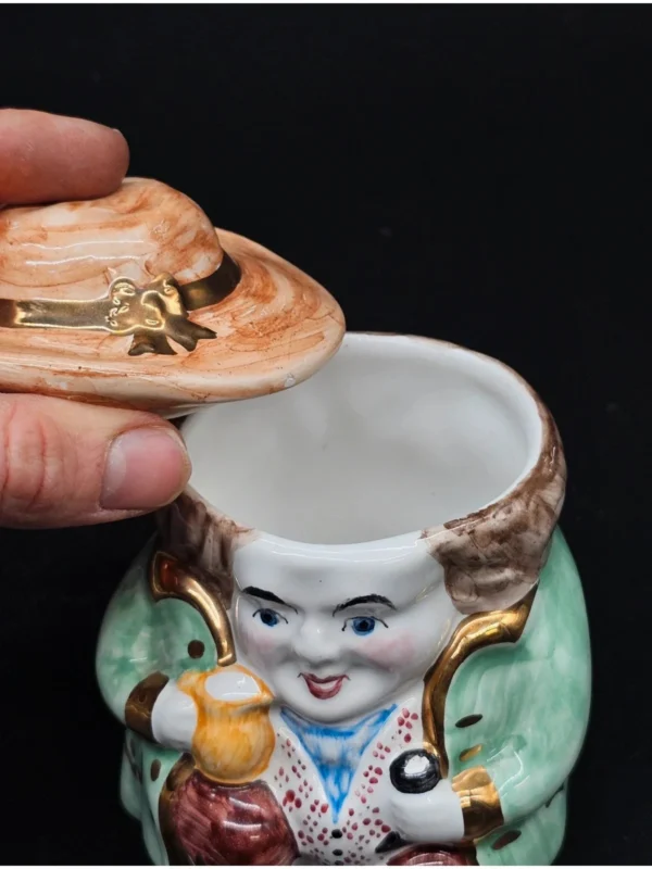 Figurka ceramiczna Granny Smith – kufel/pojemnik dekoracyjny