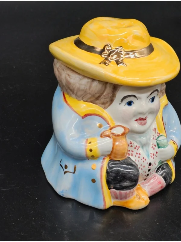 Figurka ceramiczna Granny Smith – kufel/pojemnik dekoracyjny