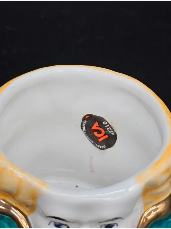 Figurka ceramiczna Granny Smith – kufel/pojemnik dekoracyjny