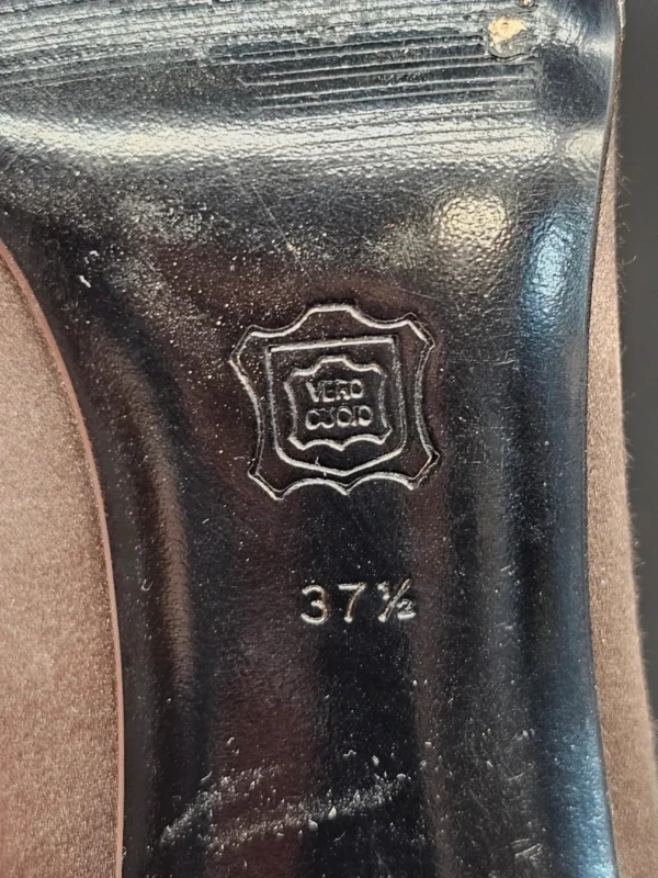 Szpilki Gianni Versace Couture z lat 90. brązowy aksamit, r. 37.5 (wkładka 25.5 cm)