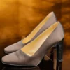 Szpilki Gianni Versace Couture z lat 90. brązowy aksamit, r. 37.5 (wkładka 25.5 cm)