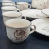 🍂 Rustykalny zestaw kawowy – 6 filiżanek + 5 talerzyków + dzbanek – motyw zboża
