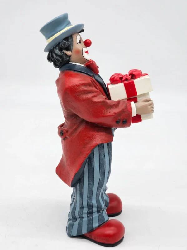 Gilde Clowns – duża figurka z prezentem, wysokość 20,5 cm