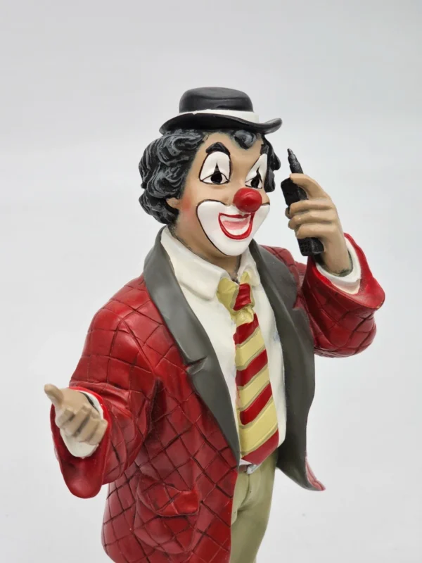 Gilde Clowns – Klaun z telefonem – 22 cm