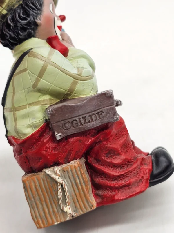 Gilde Clowns figurka „z bukietem za plecami” 11 cm