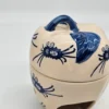 Ceramiczny podgrzewacz / aromapiecek z pokrywką, ręczne kobaltowe zdobienie