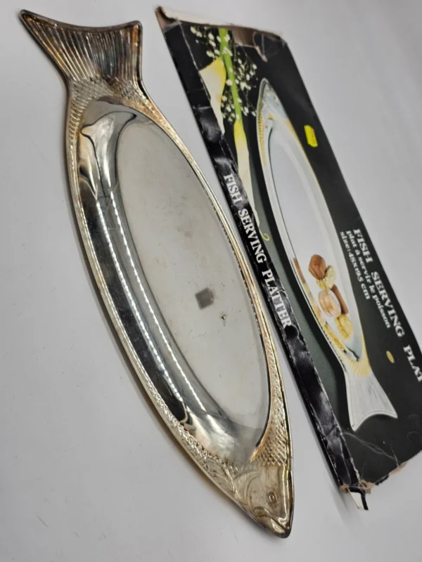 Patera do serwowania ryb 48×19,5 cm, metalowa, w oryginalnym pudełku