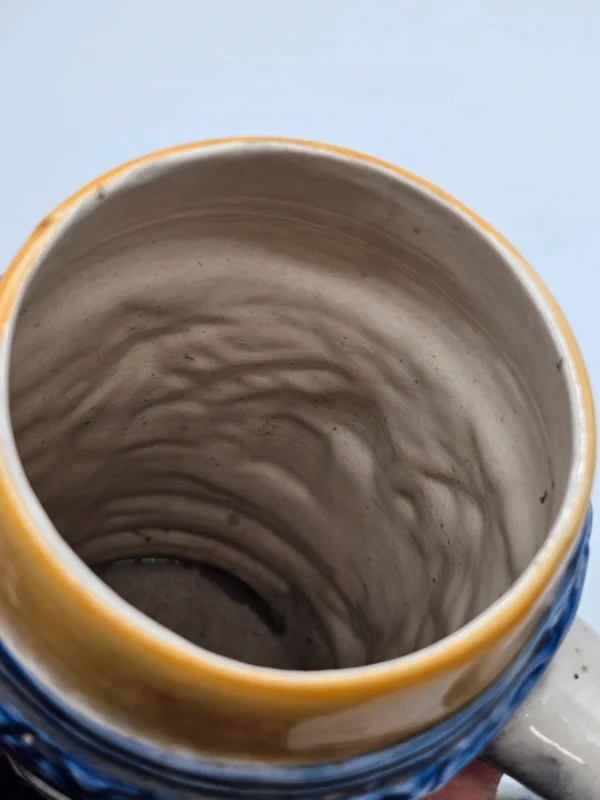 Duży ceramiczny kufel piwny reliefowy Hofbräuhaus München 1,5 L
