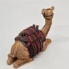 Dekoracyjna figurka wielbłąda – styl orientalny, ręcznie malowana, 15 cm