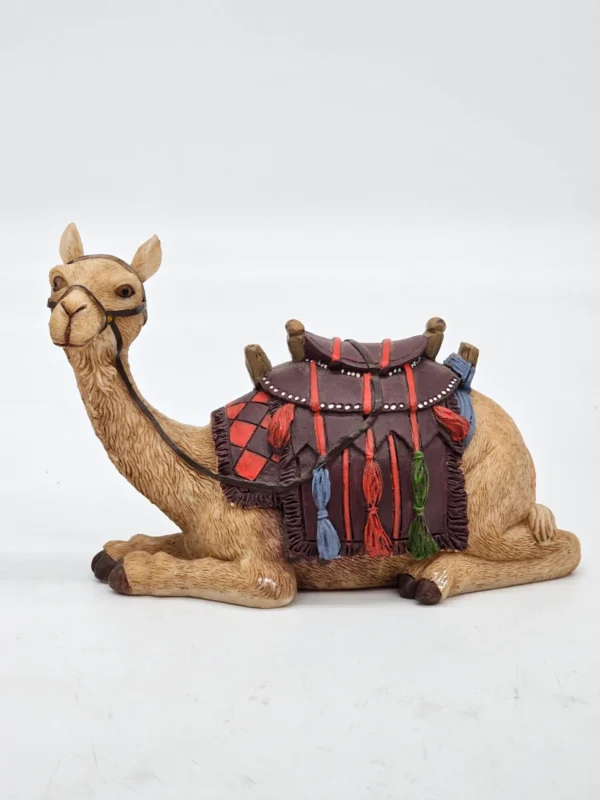 Dekoracyjna figurka wielbłąda – styl orientalny, ręcznie malowana, 15 cm