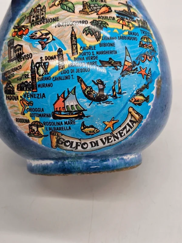 Ceramiczny wazon Golfo di Venezia – włoska pamiątka vintage, ręcznie zdobiony, 19 cm
