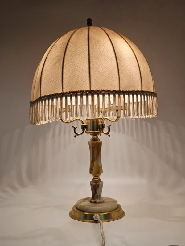 Klasyczna lampa stołowa z marmuru i mosiądzu 3-ramienna vintage