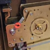 Zegar wiszący Hermle 451-030A – mechaniczny, łańcuchowy, Made in Germany