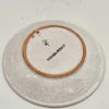 Ręcznie malowany talerz ceramiczny Handarbeit w kwiaty