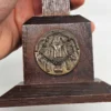 Krzyż stojący z postacią Jezusa drewno metal 33 cm dewocjonalia vintage