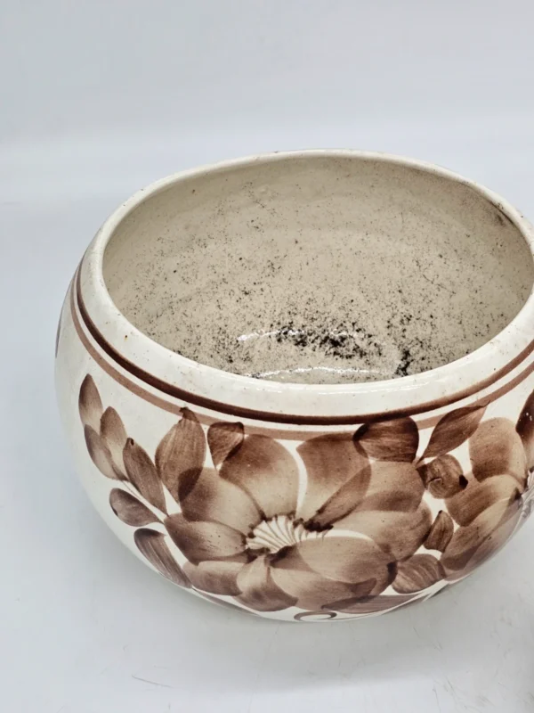 Zestaw dwóch osłonek ceramicznych vintage – motyw kwiatowy