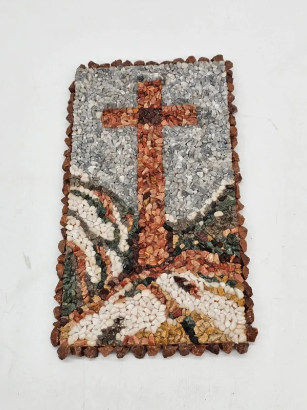 Mozaika kamienna z krzyżem dekoracja ścienna 13×24 cm